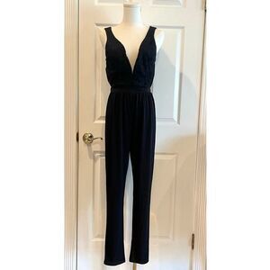 BAILEY BLUE Black Lace Bodice V-Neck Jumpsuit Wedding Guest Cocktail Size Small